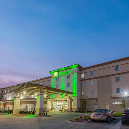 Holiday Inn Salina By Ihg Exterior foto