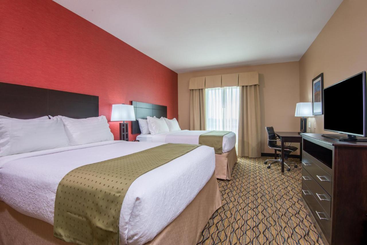 Holiday Inn Salina By Ihg Exterior foto